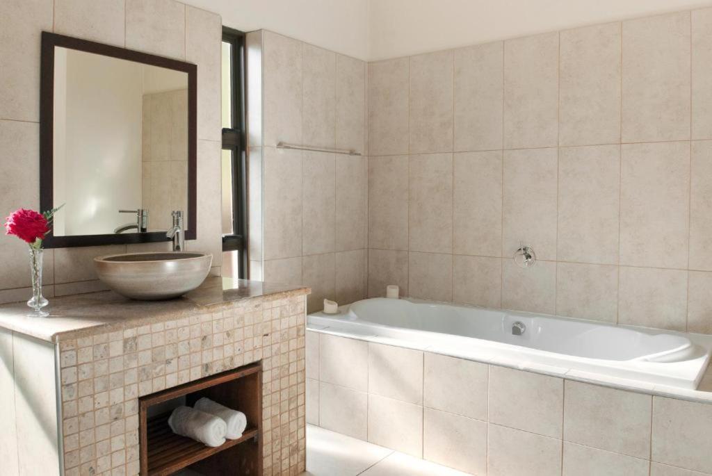 Ama Casa Cottages Champagne Valley Esterno foto