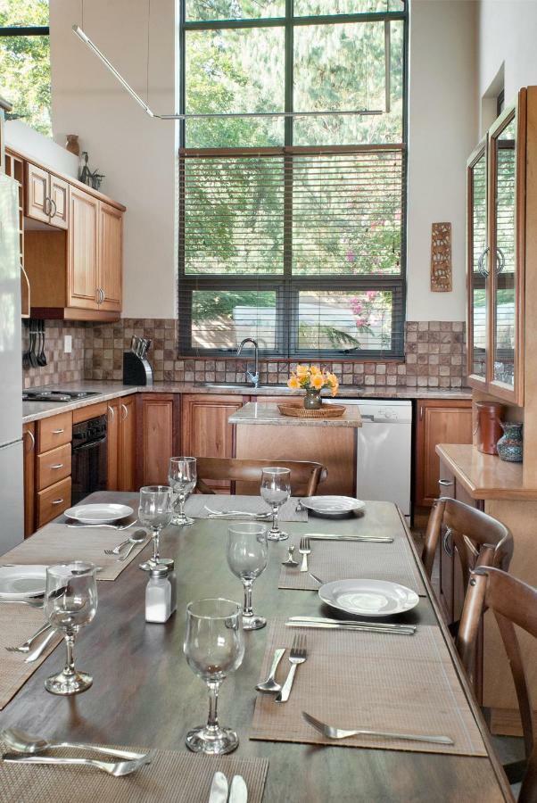 Ama Casa Cottages Champagne Valley Esterno foto